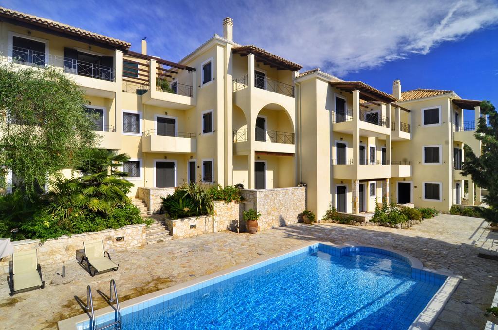 Niriides Luxury Apartments Sivota  Exterior photo